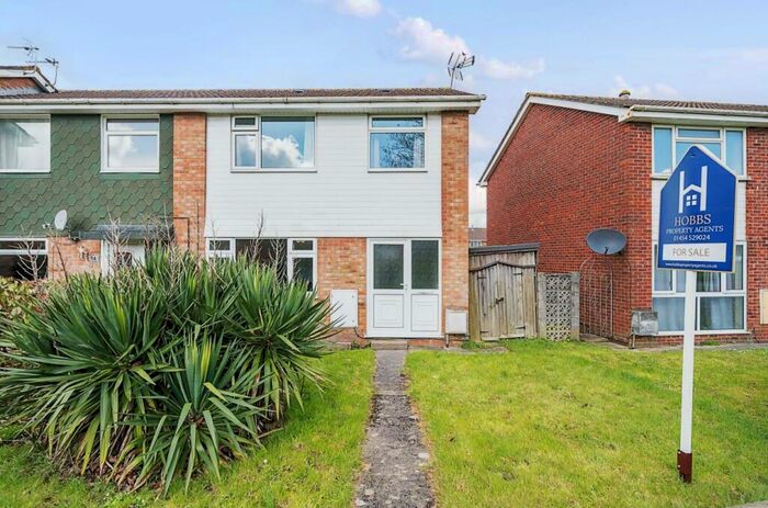 3 Bedroom End Of Terrace House For Sale In Woodchester, Yate, Bristol, BS37