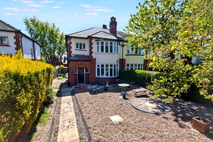 3 Bedroom Semi-Detached House For Sale In Westfield Avenue, Leeds, West Yorkshire, LS12