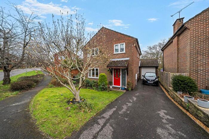 4 Bedroom Detached House For Sale In Lysander Way, Waterlooville, PO7