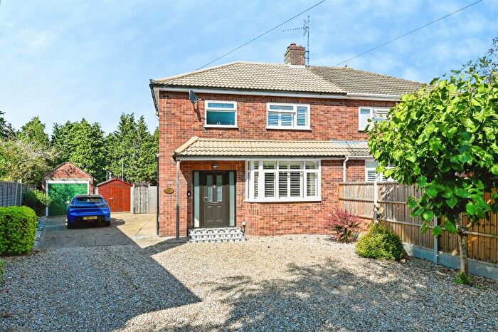 3 Bedroom Semi-Detached House For Sale In Baldwin Road, King's Lynn, PE30
