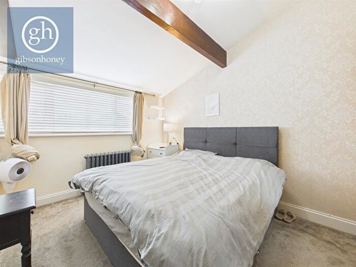 2 Bedroom Property To Rent In Brickett Close, Ruislip, HA4