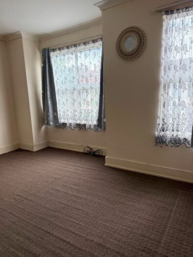 4 Bedroom Terraced House To Rent In Abbotts Road, Southall, UB1