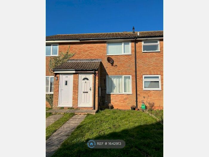 2 Bedroom Terraced House To Rent In Tollgate, Peacehaven, BN10