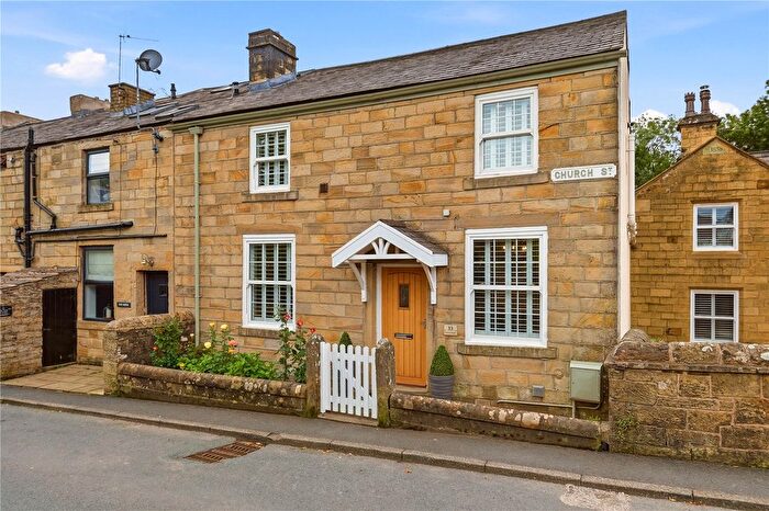 3 Bedroom End Of Terrace House For Sale In Church Street, Barrowford, Lancashire, BB9