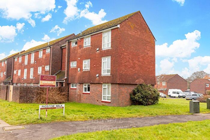 1 Bedroom Flat For Sale In Comper Close, Crawley, RH11