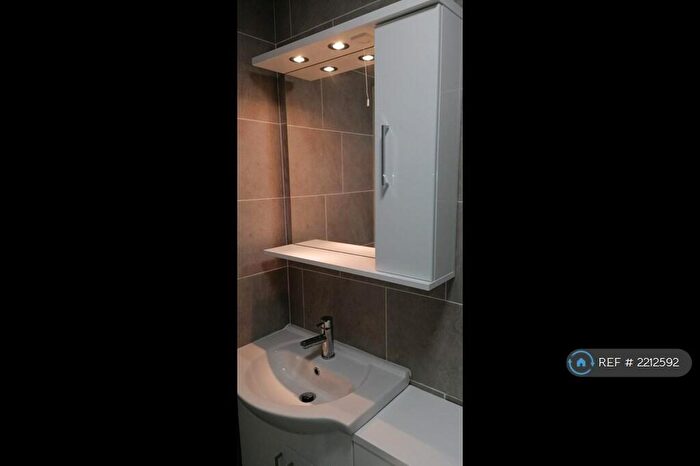 1 Bedroom Flat To Rent In Dudley, Dudley, DY1