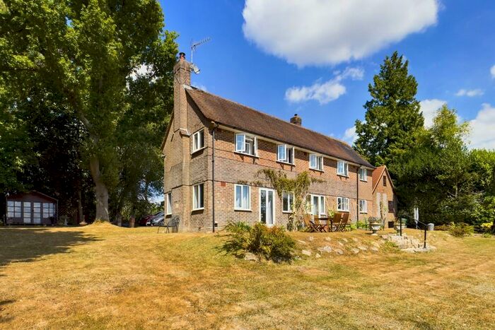 4 Bedroom Detached House For Sale In Ashurst Wood, RH19