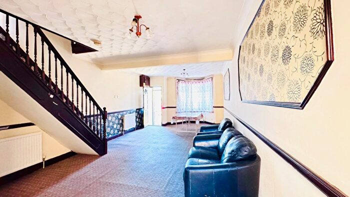 3 Bedroom Terraced House To Rent In Harrow Road, Barking, IG11