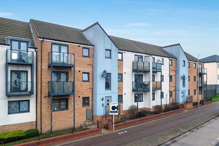 1 Bedroom Flat For Sale In Countess Way, Broughton, Milton Keynes, MK10