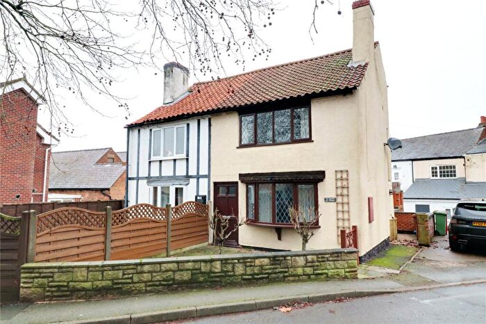 2 Bedroom Semi Detached House For Sale In Chapel Street, Epworth, Lincolnshire, DN9