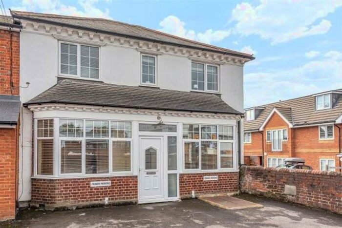 2 Bedroom Apartment To Rent In Havelock Arms, Oxford Road, Wokingham, RG41