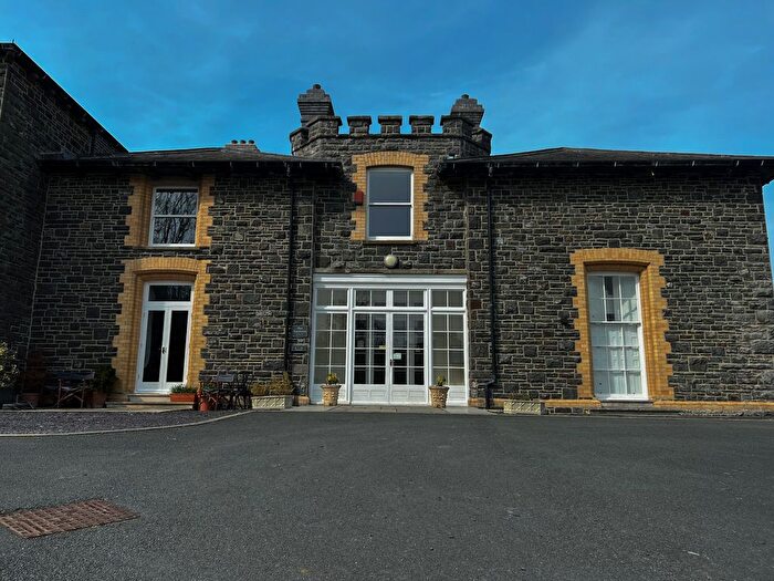 1 Bedroom Flat For Sale In Rhydyfelin, Aberystwyth, SY23