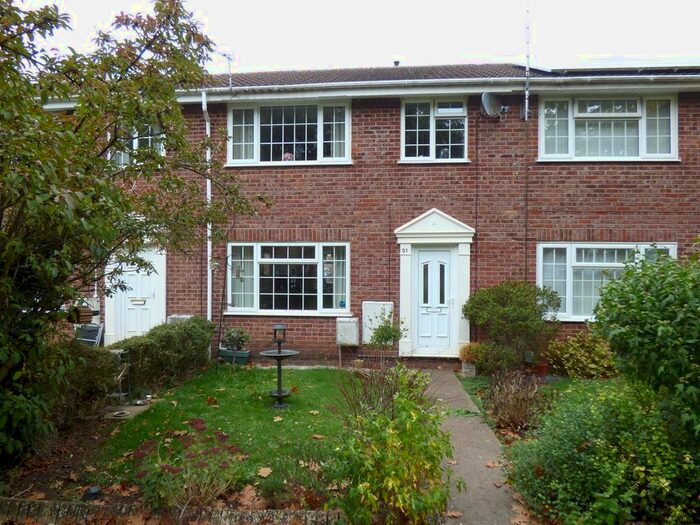 3 Bedroom Terraced House To Rent In Woodchester, Yate, Bristol, BS37