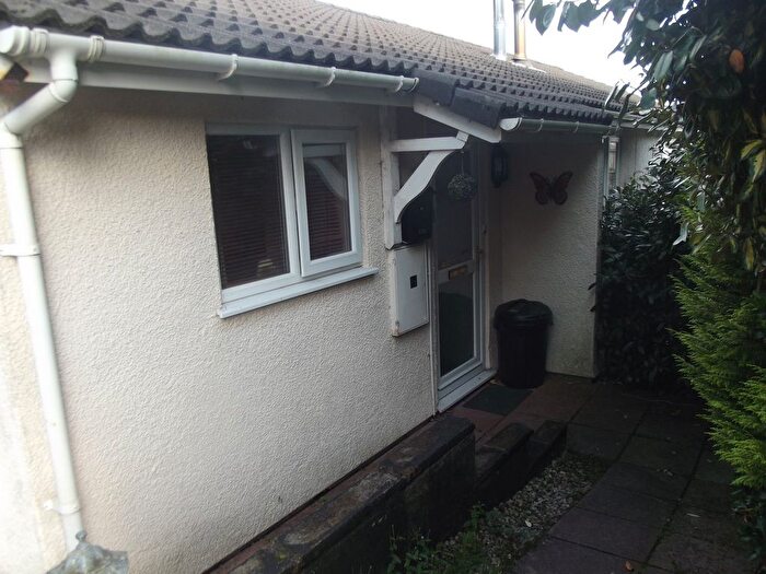 3 Bedroom Bungalow For Sale In Penwithick Park, Penwithick, St Austell, PL26
