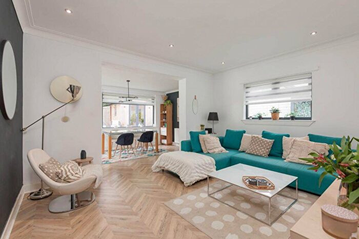 3 Bedroom Detached Bungalow For Sale In Groathill Avenue, Craigleith, Edinburgh, EH4