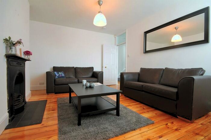 6 Bedroom Maisonette To Rent In Bayswater Road, Jesmond, NE2