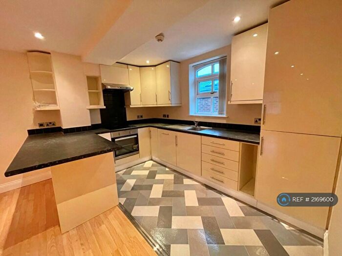 2 Bedroom Flat To Rent In Stephenson Street, Darlington, DL3
