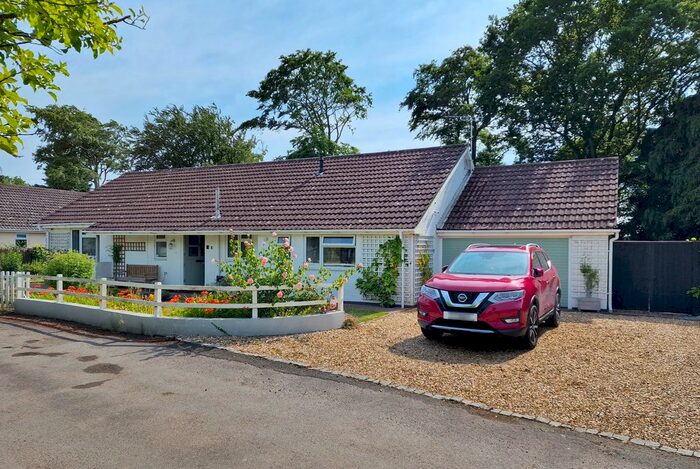 4 Bedroom Detached Bungalow For Sale In Southampton Road, Boldre, Lymington, Hampshire, SO41