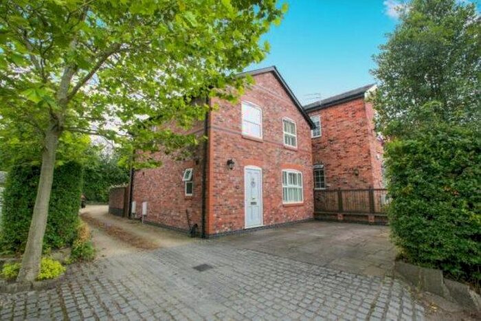 3 Bedroom Detached House To Rent In Gravel Lane, Wilmslow, SK9