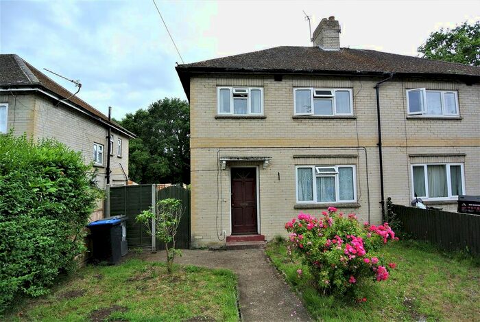 6 Bedroom Semi-Detached House To Rent In Larchwood Drive, Englefield Green, Egham, TW20