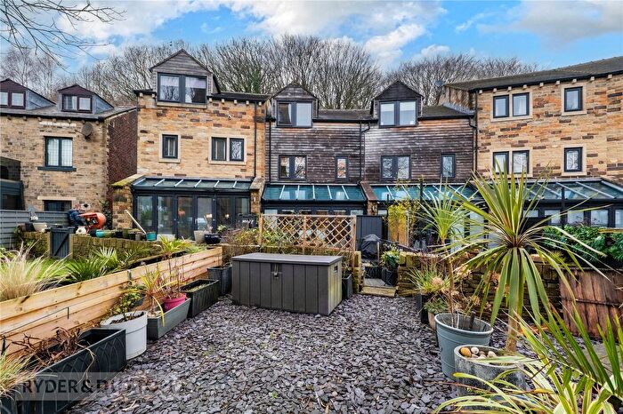 4 Bedroom Terraced House For Sale In Howgate Road, Slaithwaite, Huddersfield, West Yorkshire, HD7