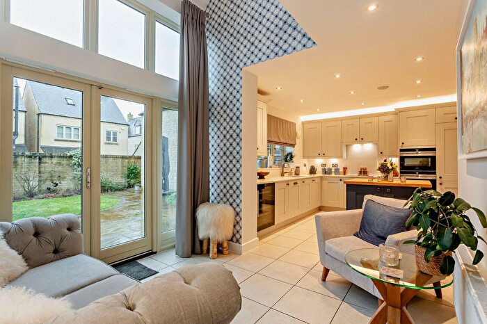 5 Bedroom Detached House For Sale In Scott Thomlinson Road, Fairford, Gloucestershire, GL7