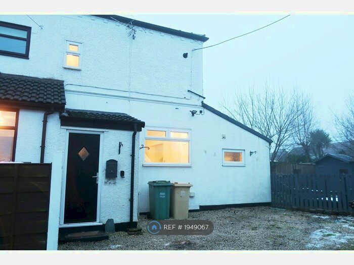2 Bedroom End Of Terrace House To Rent In Chorley Road, Blackrod, BL6