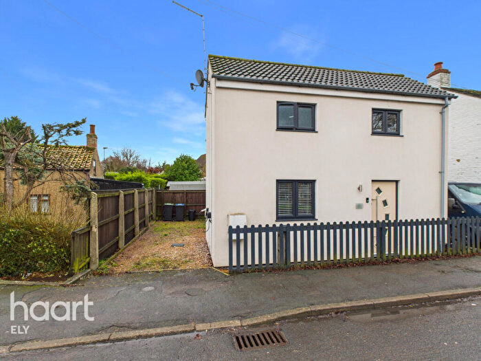 3 Bedroom Detached House For Sale In Wisbech Road, Littleport, CB6