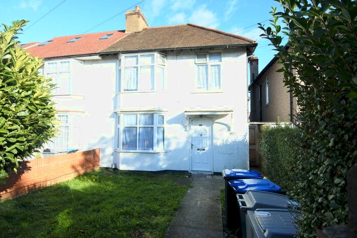 1 Bedroom Maisonette To Rent In Watford Road, North Wembley/Sudbury, HA0