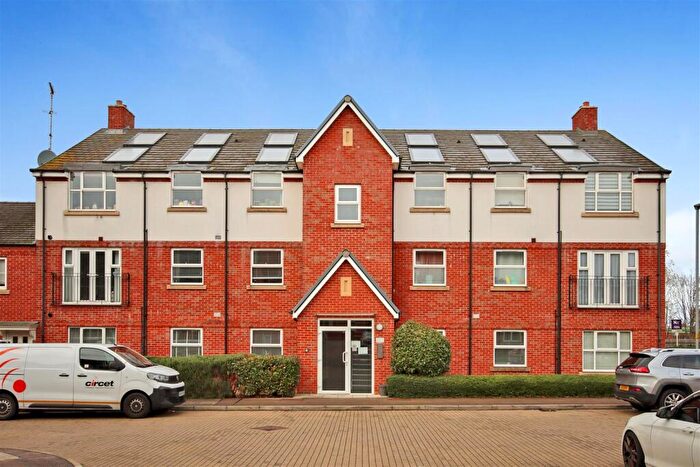 2 Bedroom Flat For Sale In , Tyne Way, Rushden, NN10