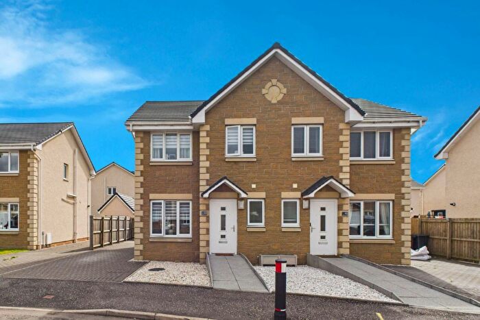 3 Bedroom Semi-Detached House For Sale In Herbison Crescent, Shotts, ML7