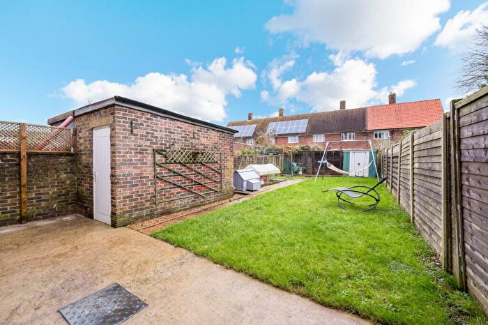 3 Bedroom Terraced House For Sale In Pound Road, Banstead, SM7