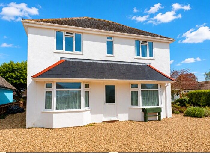 2 Bedroom Flat To Rent In Hampton Lane, Southampton, SO45
