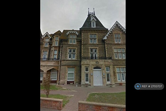 2 Bedroom Flat To Rent In The Towers, Clacton-On-Sea, CO15