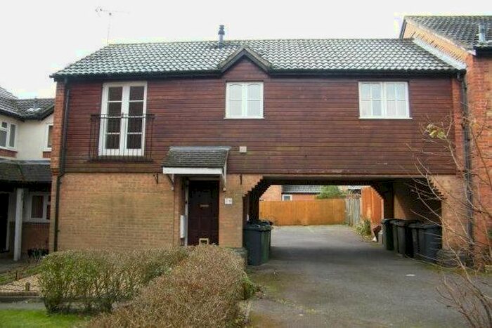 2 Bedroom Flat To Rent In Gander Drive, Basingstoke, RG24