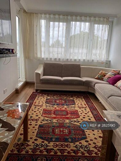 1 Bedroom Flat To Rent In Popham Street, London, N1