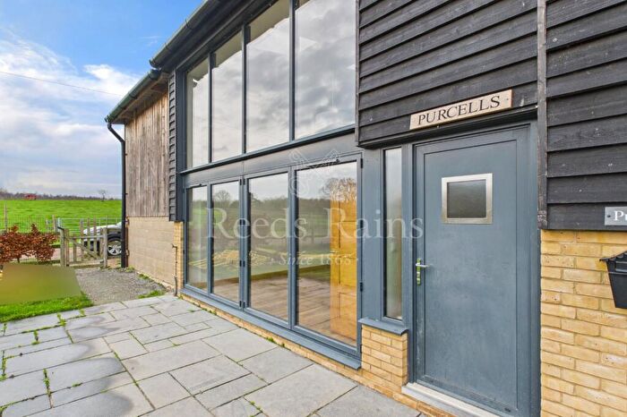 4 Bedroom Semi Detached House To Rent In Betsham Road, Southfleet, Gravesend, Kent, DA13