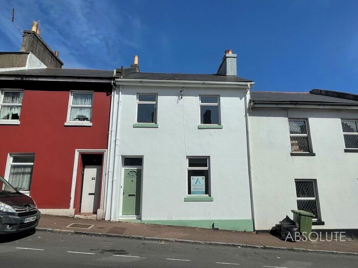 4 Bedroom Terraced House To Rent In South Street, Torquay, TQ2