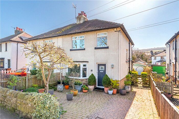3 Bedroom Semi Detached House For Sale In Pool Road, Otley, West Yorkshire, LS21