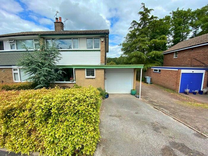 Houses for sale & to rent in SK12 1ES, Newstead Close, Poynton West And