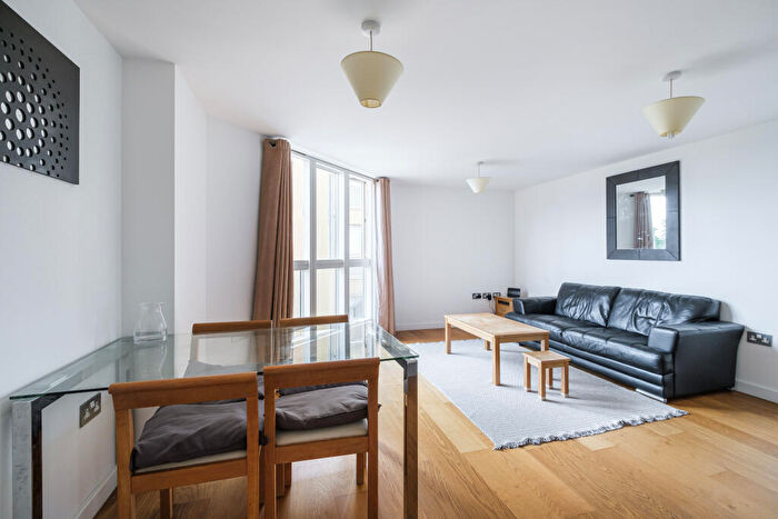 2 Bedroom Apartment For Sale In Pavilion House, Canada Water, SE16