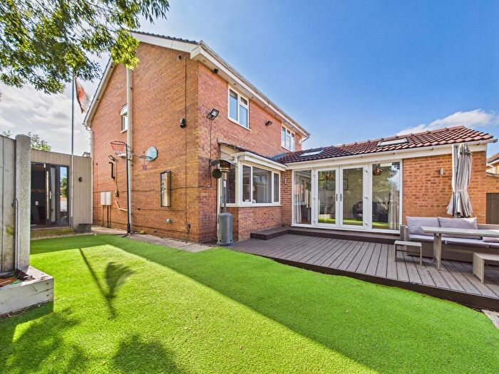 4 Bedroom Detached House For Sale In The Beeches, Sharlston Common, Wakefield, WF4
