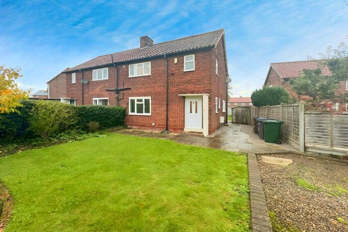 3 Bedroom Semi-Detached House To Rent In St. Wilfrids Crescent, Brayton, Selby, North Yorkshire, YO8