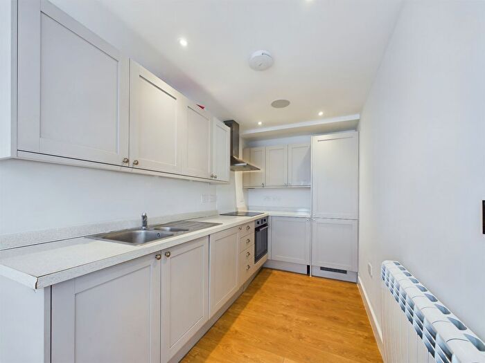 1 Bedroom Flat To Rent In Derby Road, Portsmouth, PO2