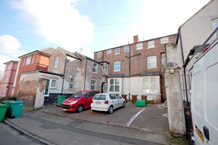 1 Bedroom Apartment To Rent In Alexandra Street, Sherwood, Nottingham, NG5