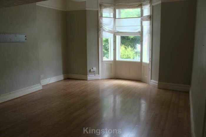 2 Bedroom Flat To Rent In Eastgrove, Roath, CF24