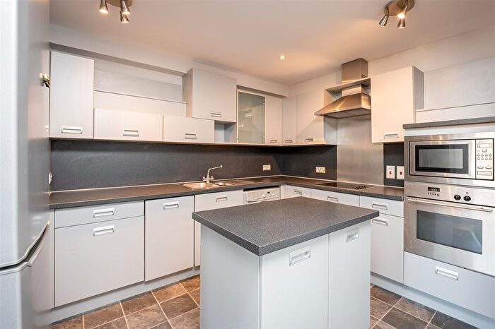 2 Bedroom Flat For Sale In Merchant Exchange, Bridge Street, York Centre, YO1