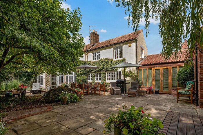5 Bedroom Detached House For Sale In Church Close, Hose, LE14