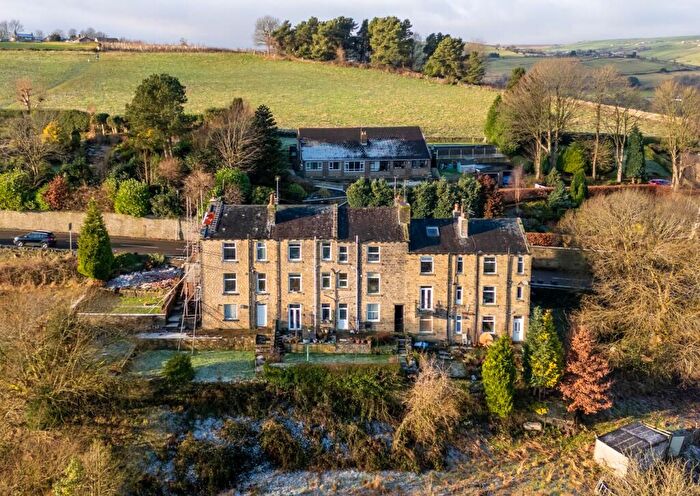 3 Bedroom Terraced House For Sale In Varley Road, Slaithwaite, Huddersfield, HD7