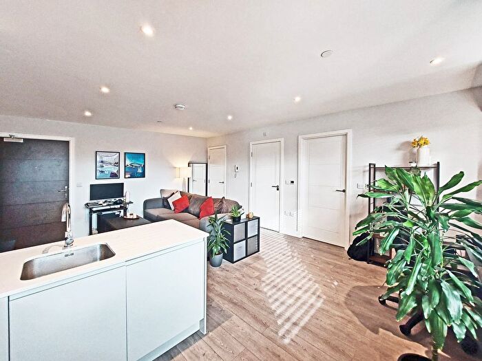 1 Bedroom Flat For Sale In Kymberley Road, Harrow, HA1